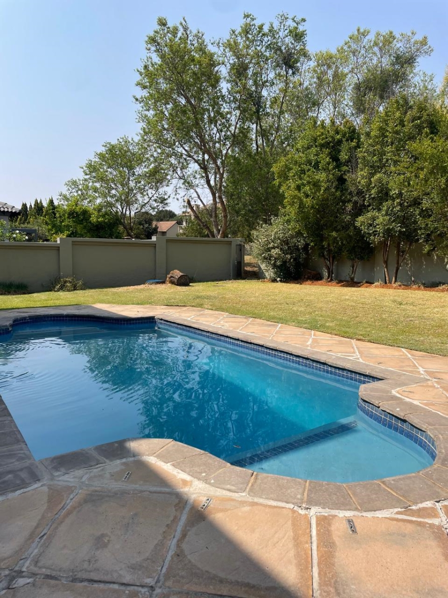 5 Bedroom Property for Sale in Xanadu Eco Park North West